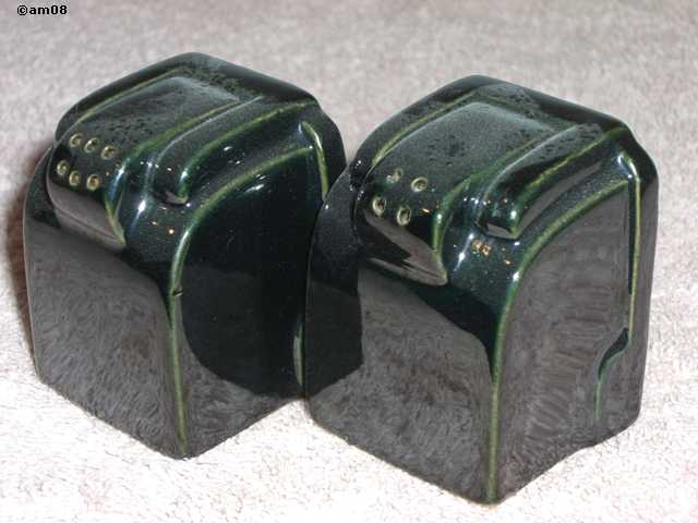 Modern shakers glazed onyx black.